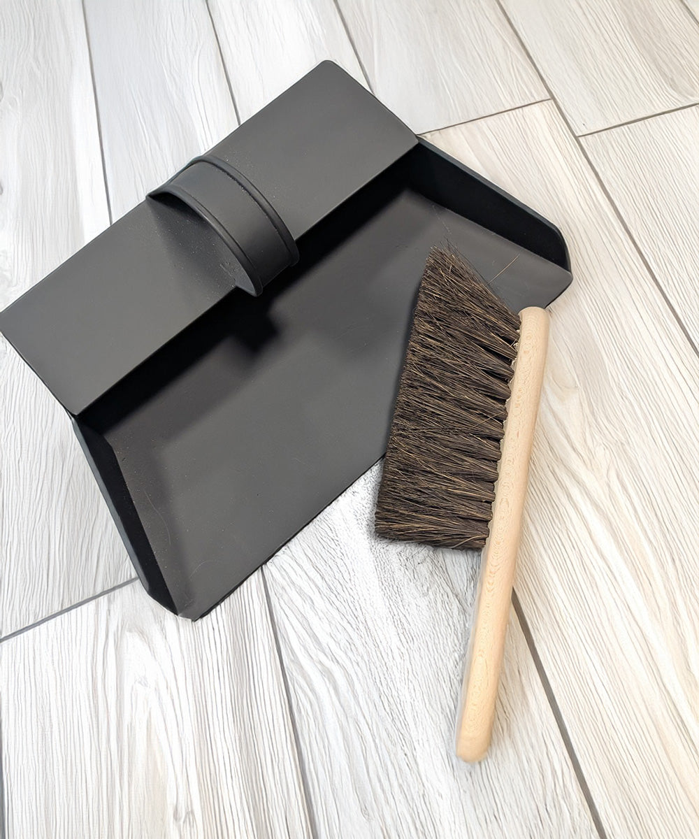 Finest by Hillbrush Dustpan & Gumati Brush Set (Medium Stiff)